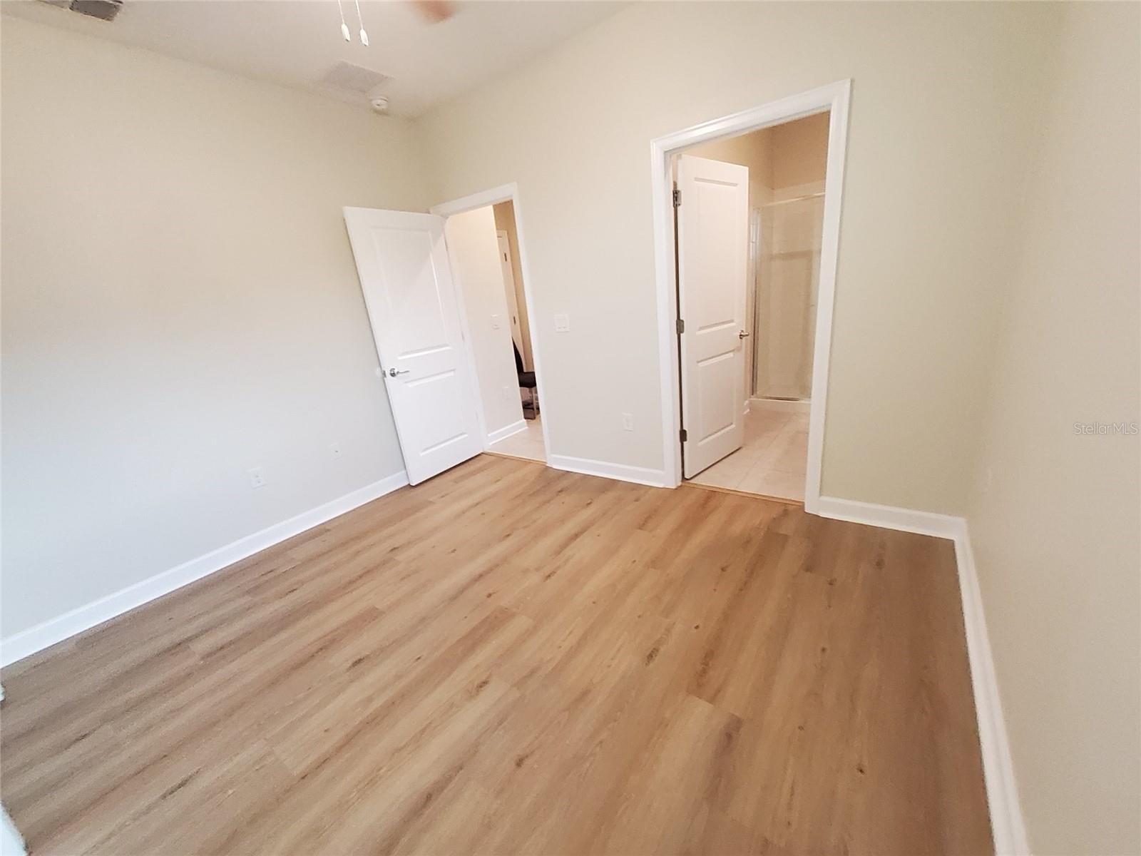 ESTATES/LK HAMMOCK - Residential Lease