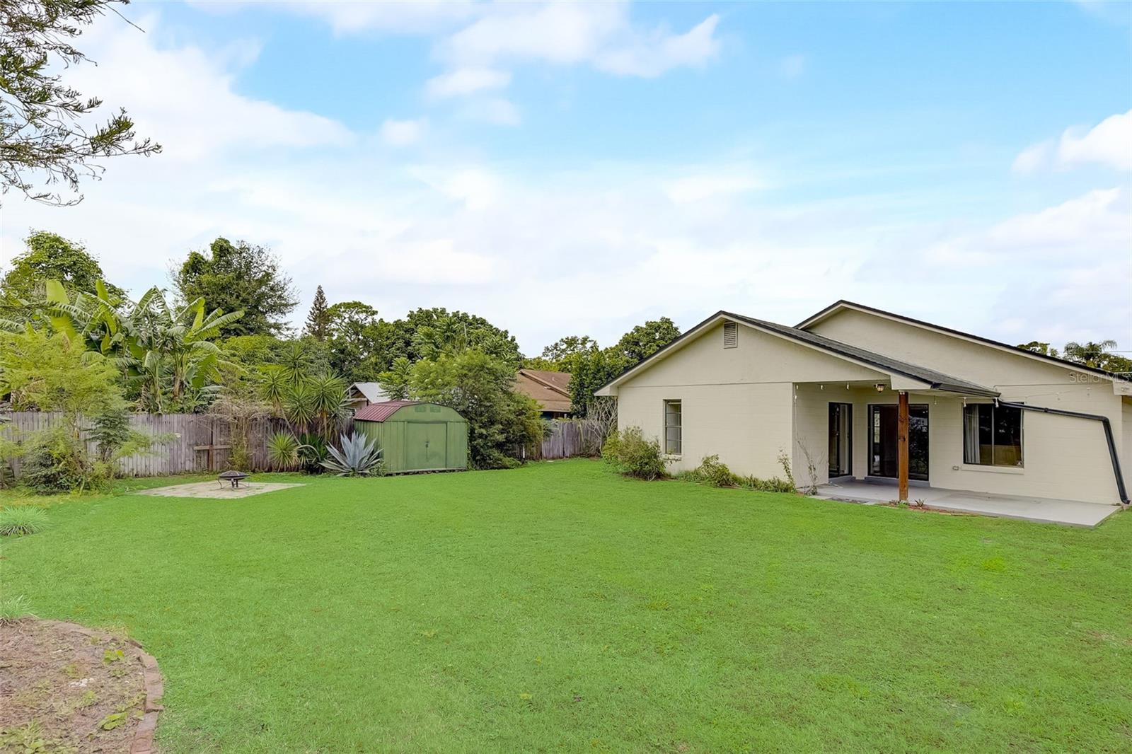 SUNSHINE GARDENS - Residential