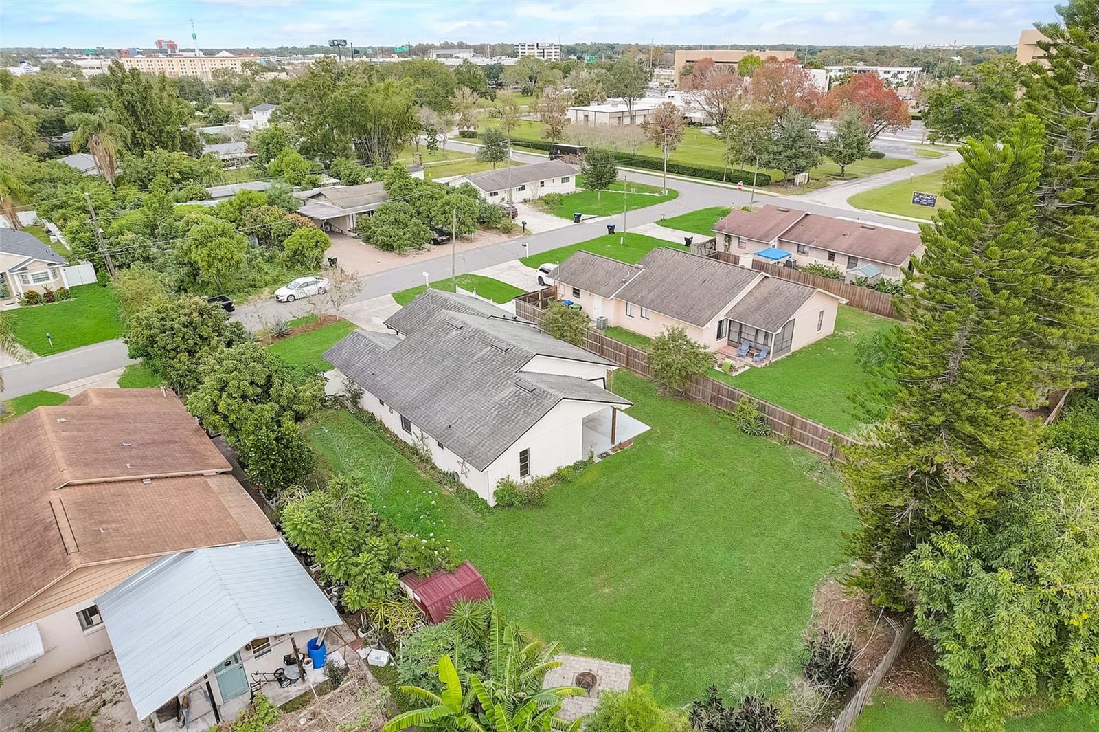 SUNSHINE GARDENS - Residential