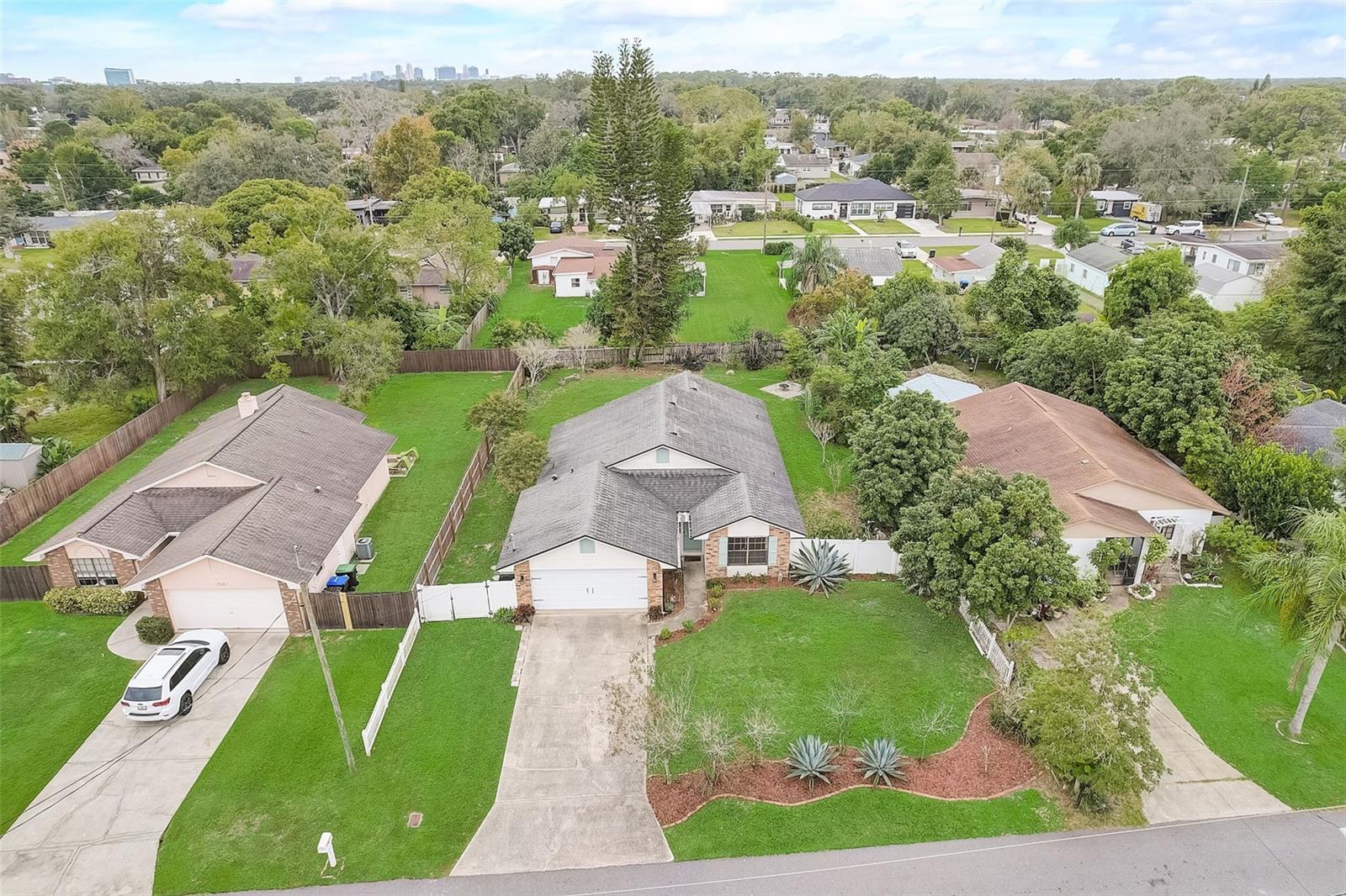 SUNSHINE GARDENS - Residential