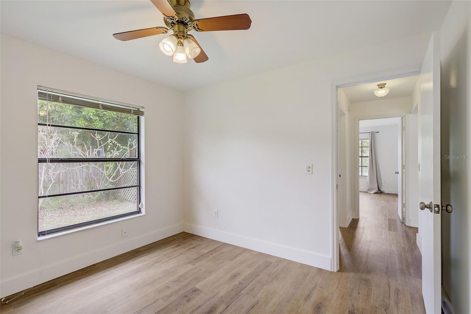 SUNSHINE GARDENS - Residential