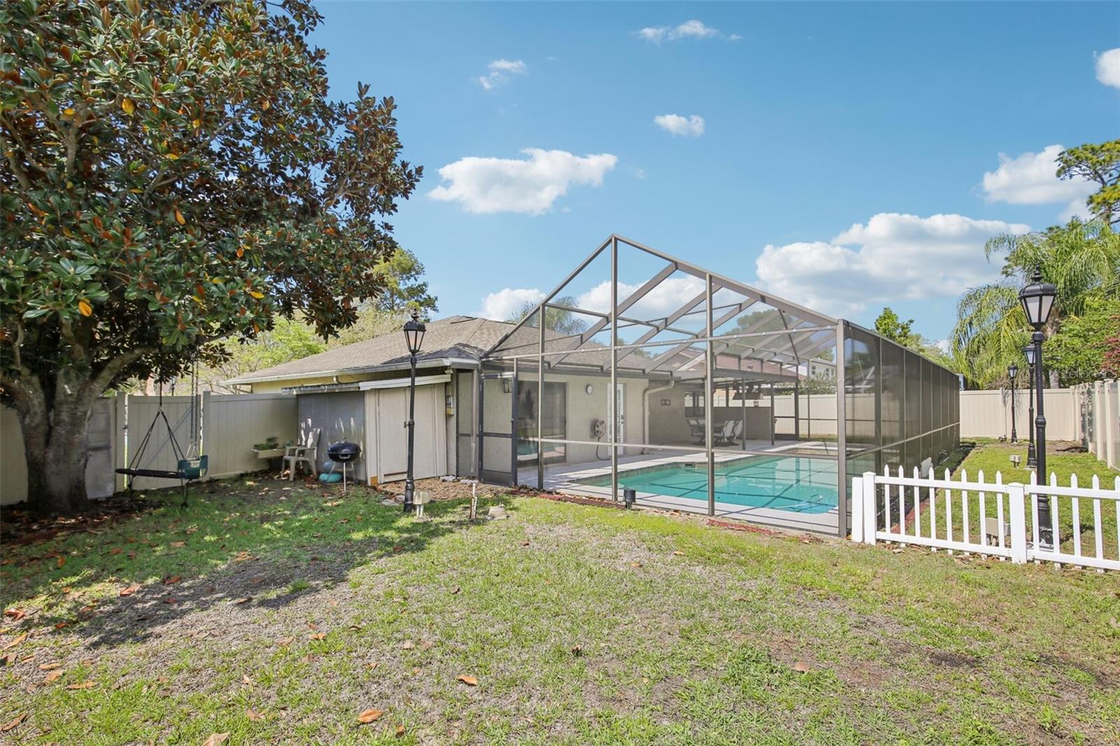 WINDMILL POINTE OF TARPON LAKE - UNIT THREE - Residential