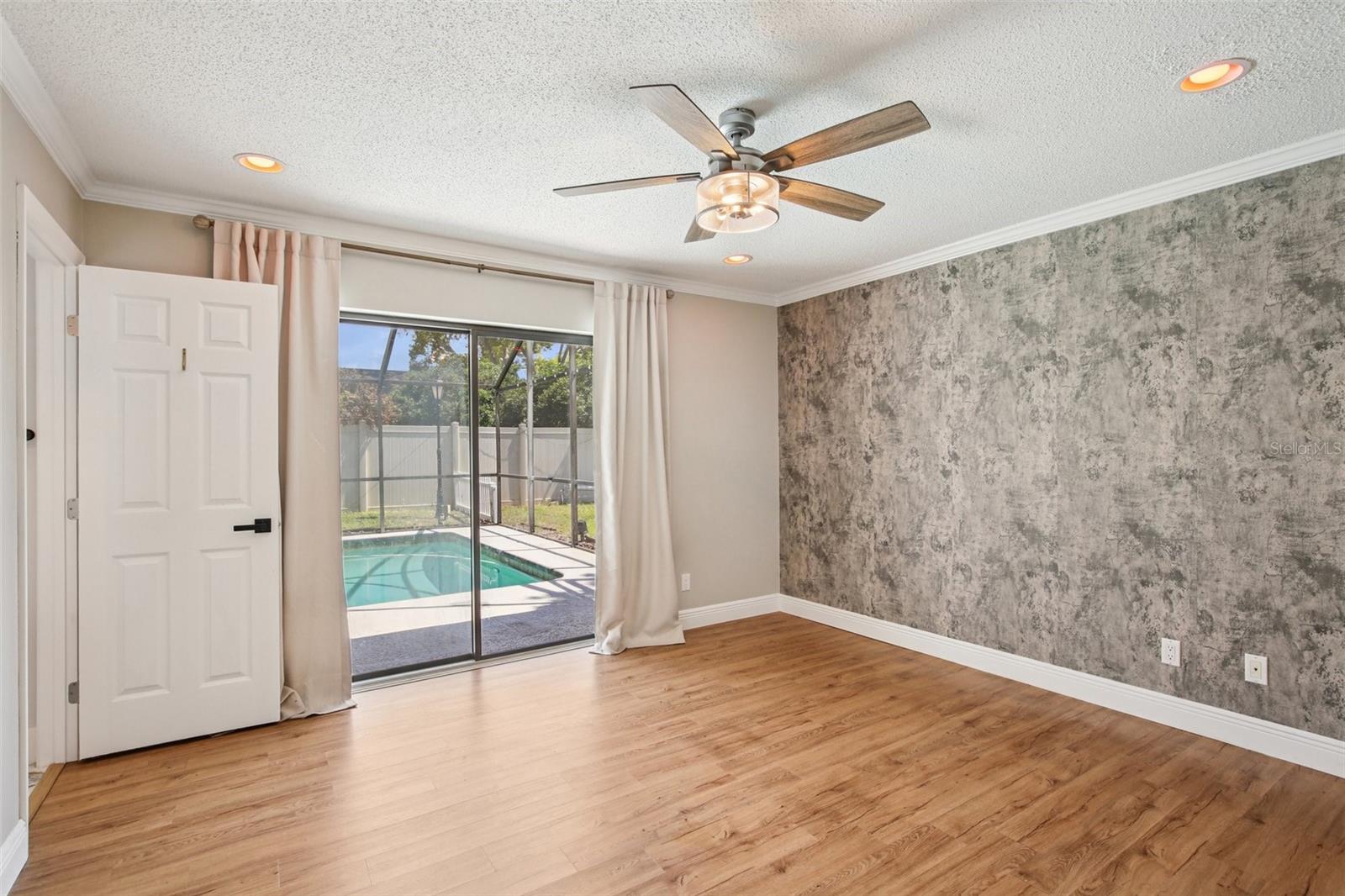 WINDMILL POINTE OF TARPON LAKE - UNIT THREE - Residential