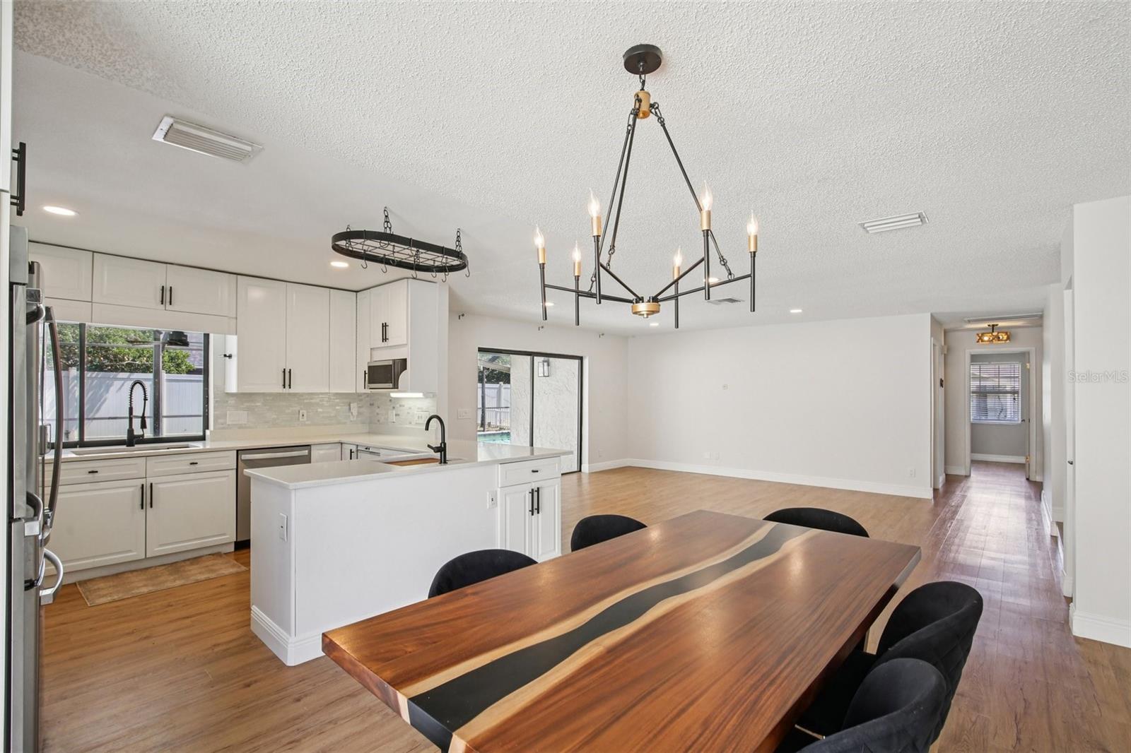 WINDMILL POINTE OF TARPON LAKE - UNIT THREE - Residential