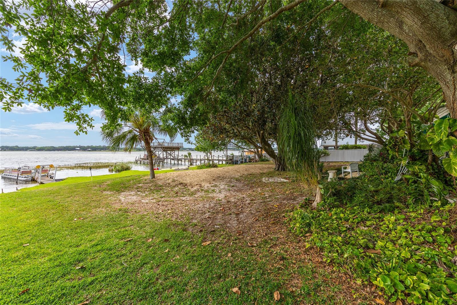 BIRD ISLAND - Residential