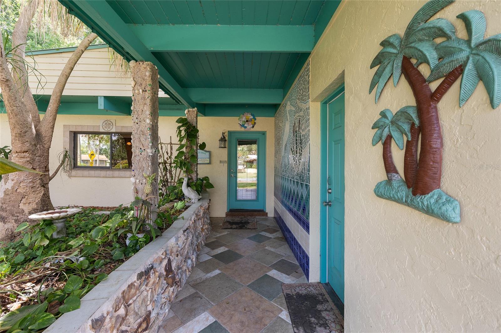 BIRD ISLAND - Residential