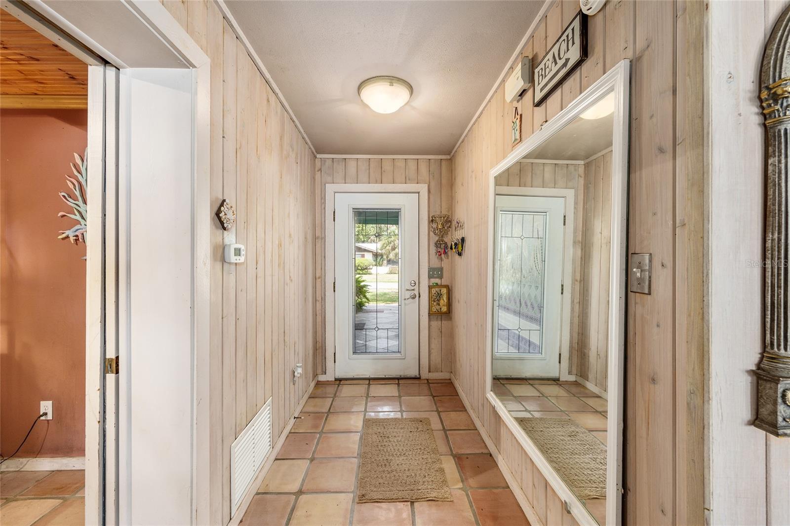 BIRD ISLAND - Residential