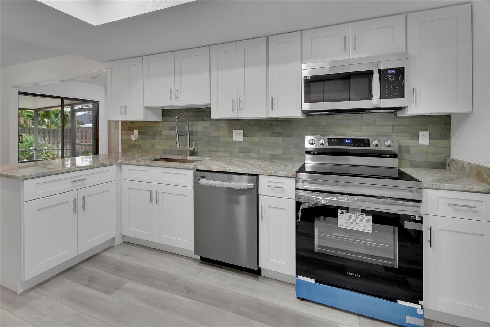 OAK FOREST PH 01-05 - Residential