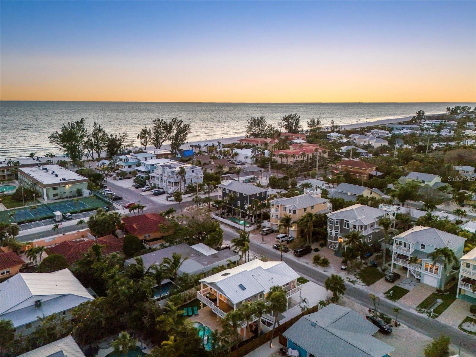 WEST WIND SHORES - Residential