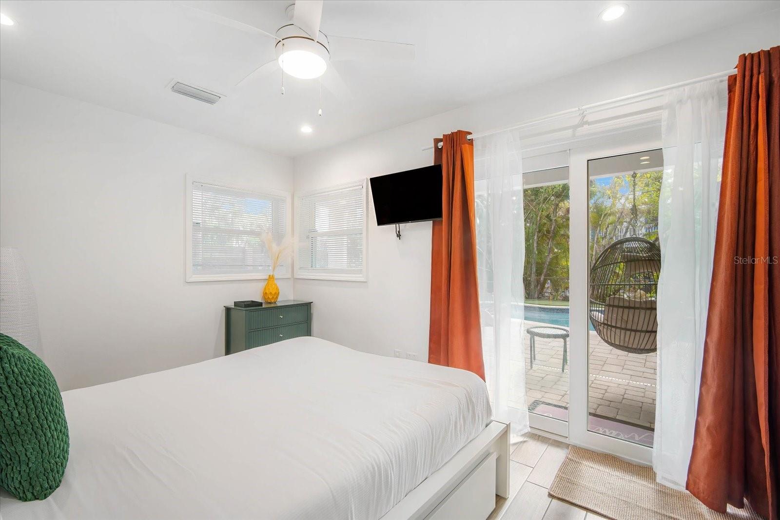 WEST WIND SHORES - Residential