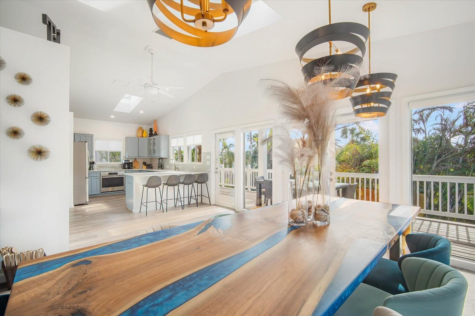 WEST WIND SHORES - Residential