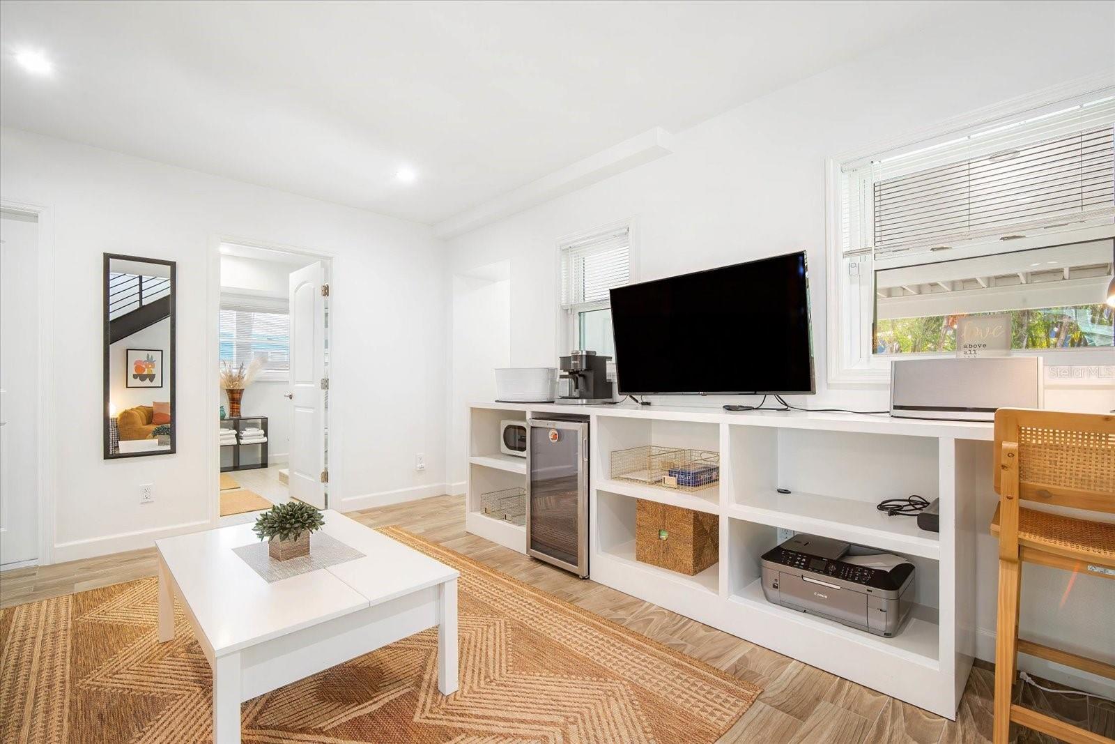 WEST WIND SHORES - Residential