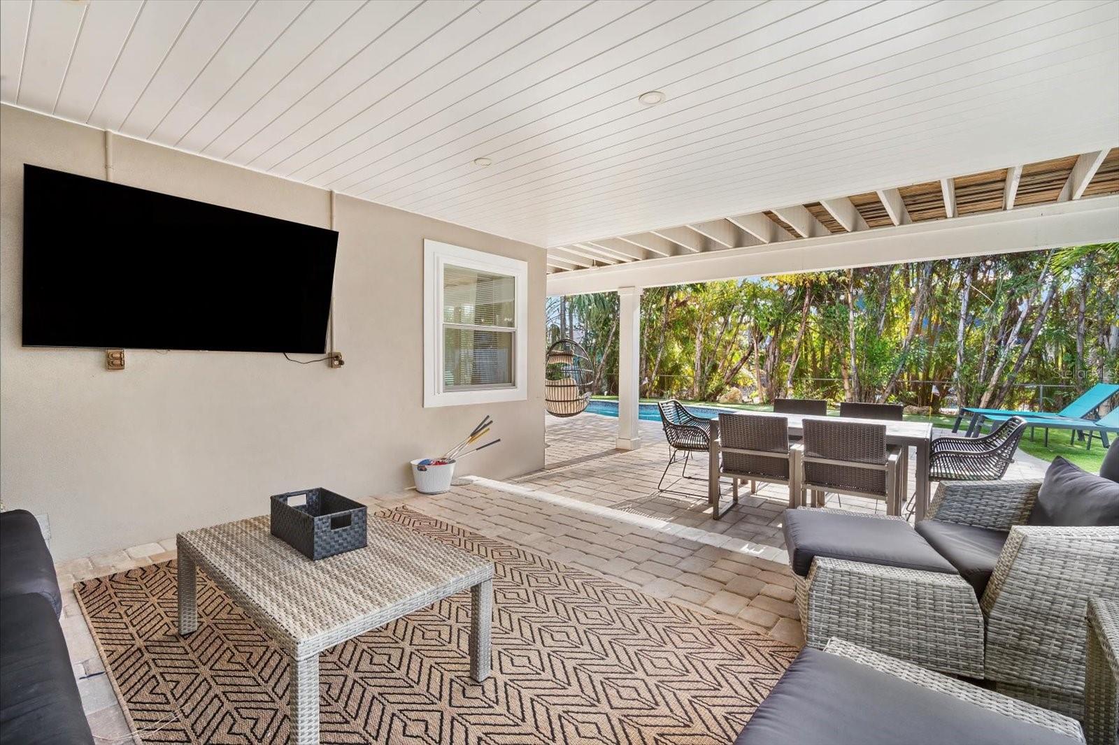 WEST WIND SHORES - Residential