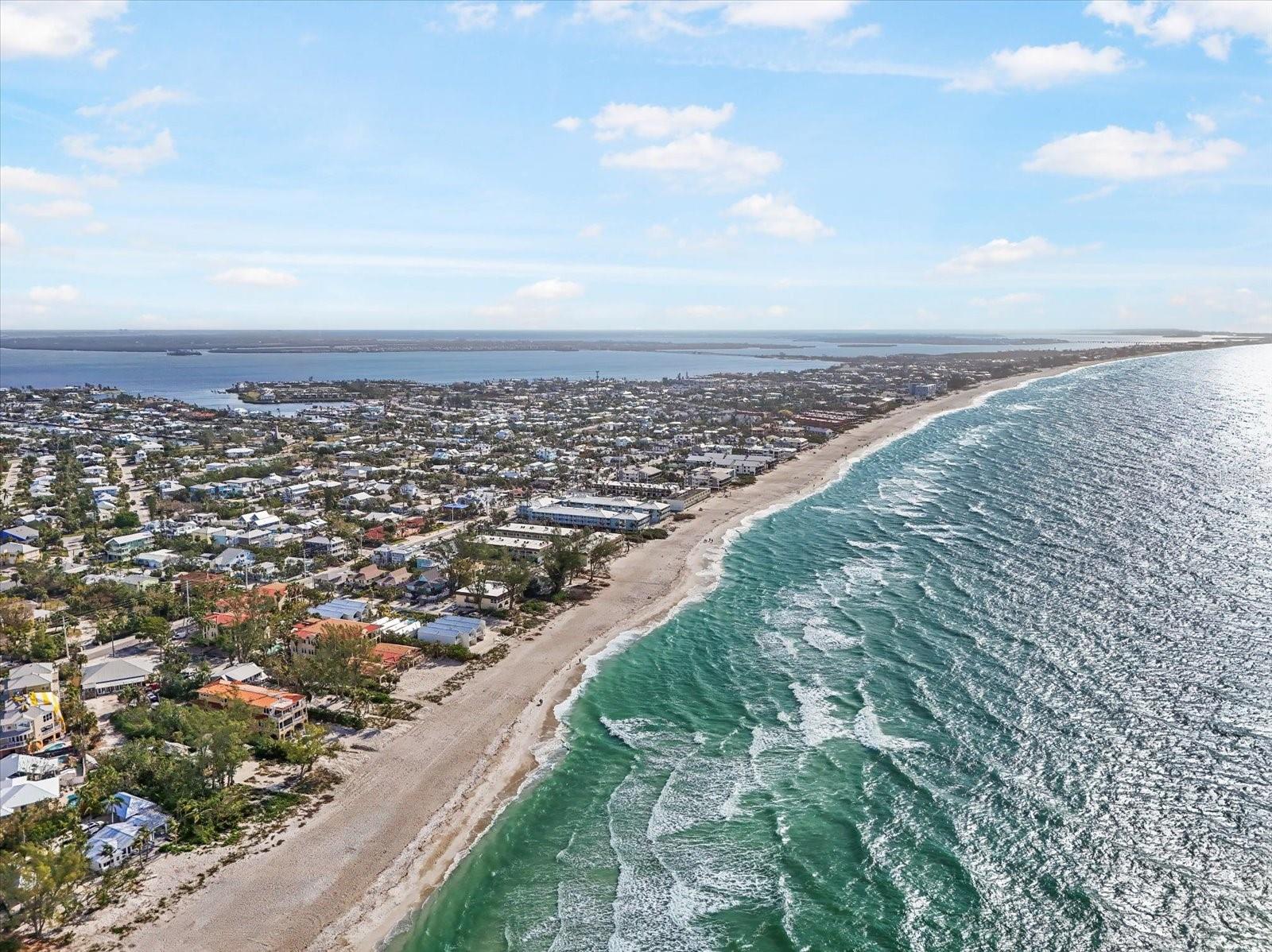 WEST WIND SHORES - Residential