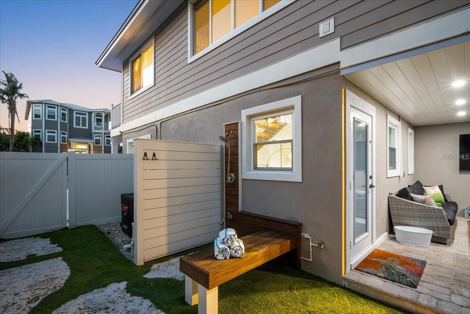 WEST WIND SHORES - Residential