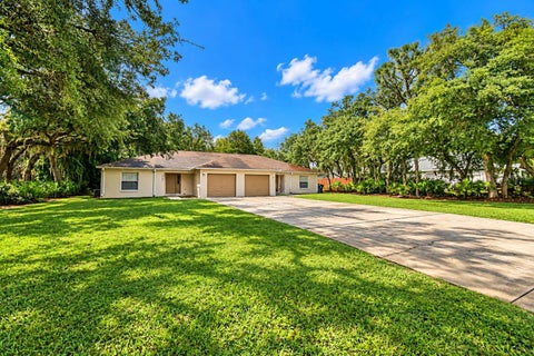 3779 Red Oak Court, Lake Wales, FL 33898