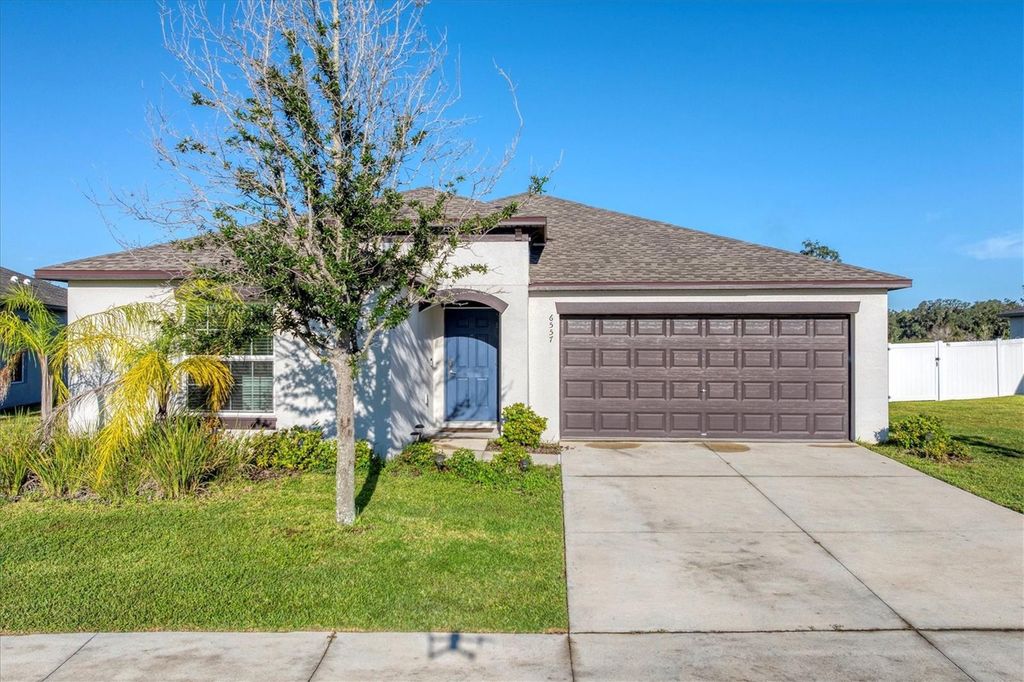 Photo of 6557 Bar S Bar Trail, Zephyrhills, FL 33541 (MLS # TB8432037)