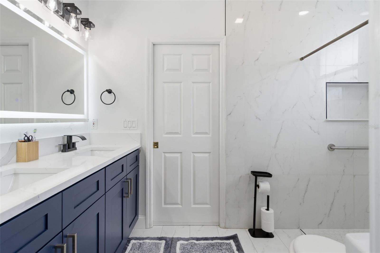 ROCKET CITYA - Residential