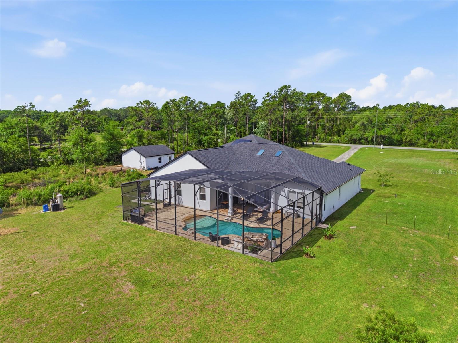 ROCKET CITYA - Residential