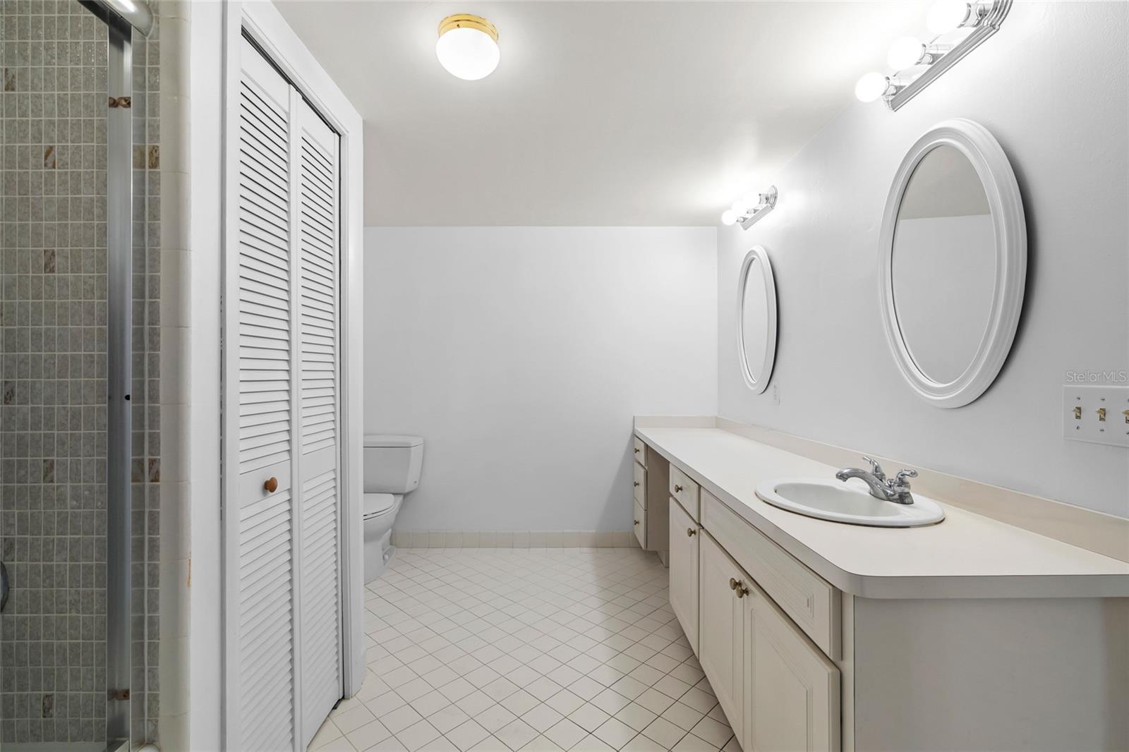 BAYWAY ISLES POINT BRITTANY FOUR - Residential