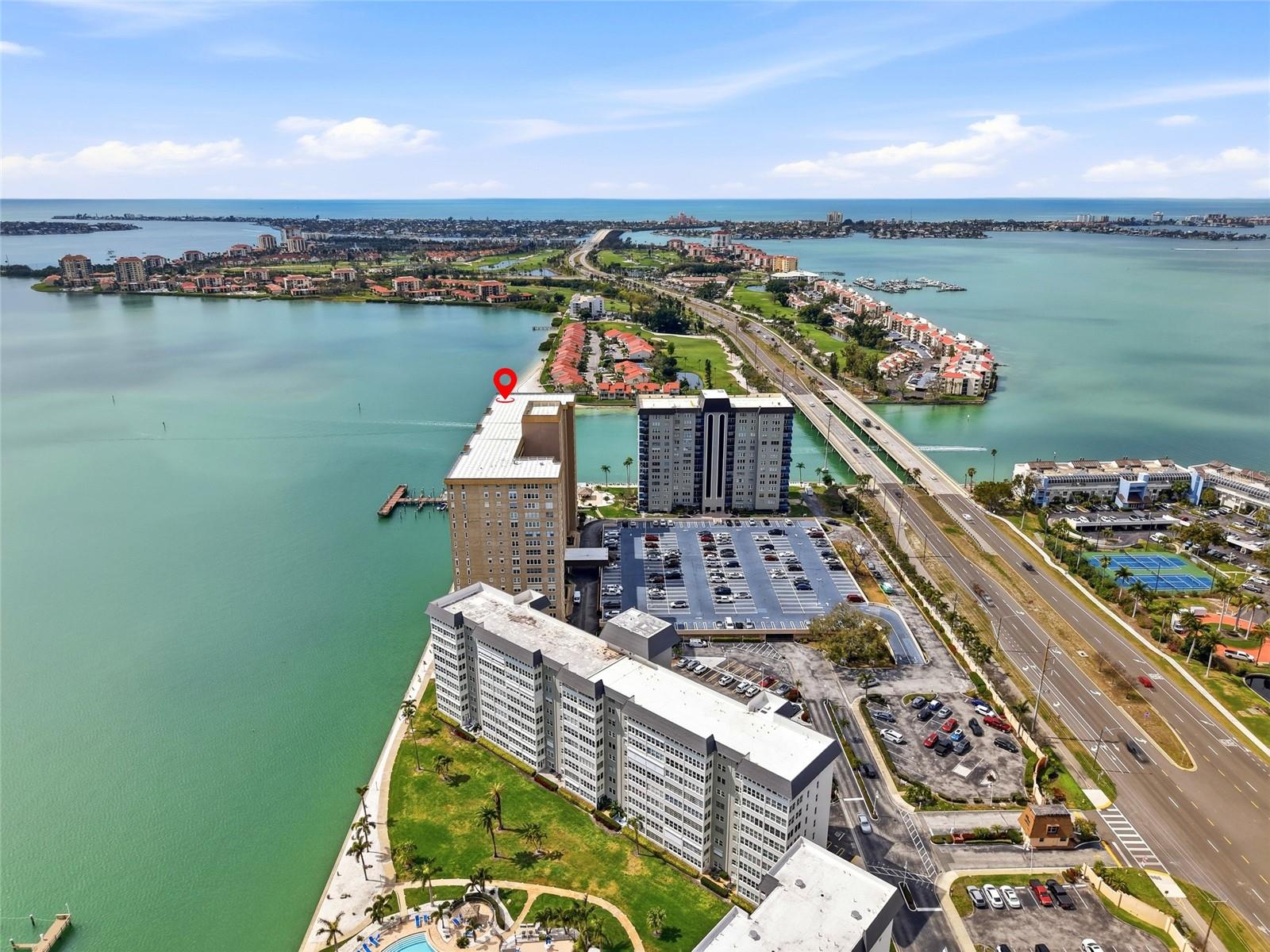 BAYWAY ISLES POINT BRITTANY FOUR - Residential