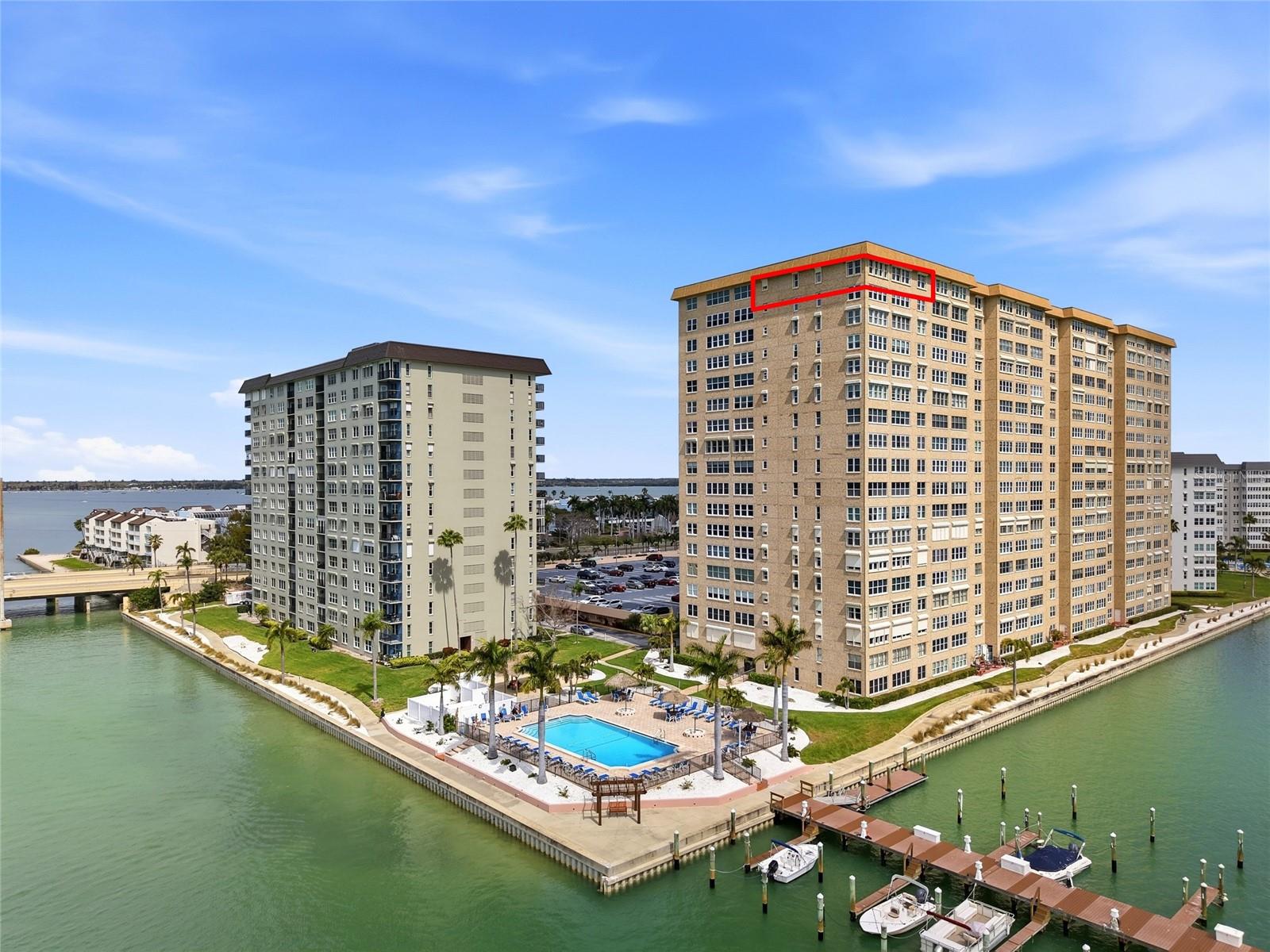 BAYWAY ISLES POINT BRITTANY FOUR - Residential