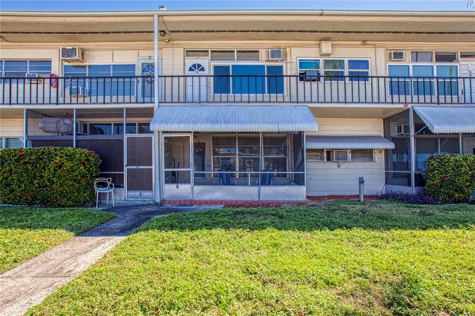 CLEARVIEW OAKS BLDG 1 - Residential