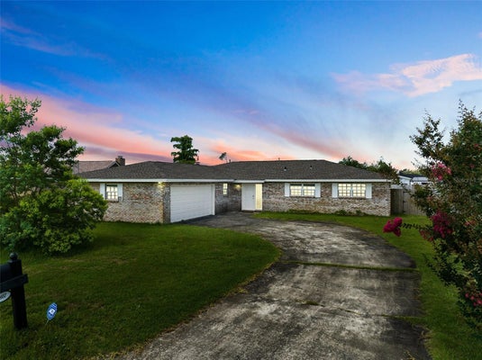 2807 GORDON ST, PANAMA CITY, FL 32405 - Image cb4bb4e689f60576083cc6d2a27f8aae/4120675605