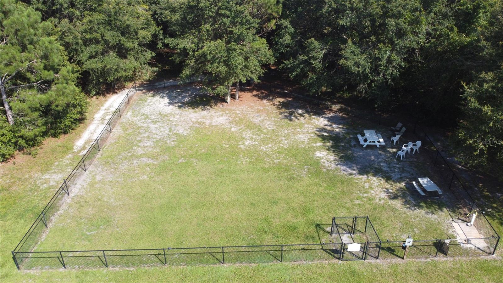 FLORIDA GRANDE MOTOR COACH RESIDENCE - Land