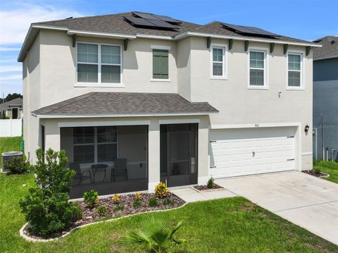 A home in WINTER HAVEN