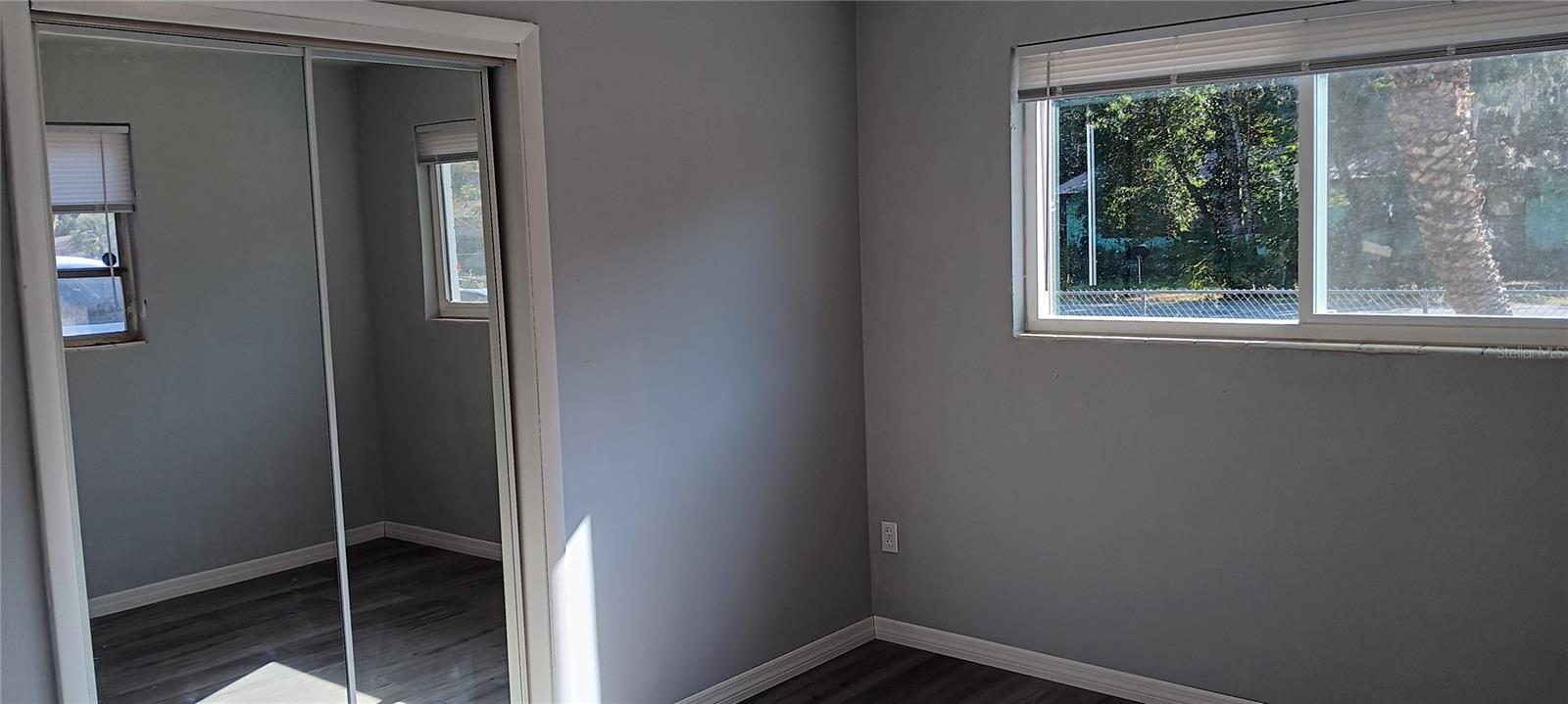 BREEZY ACRES - Residential