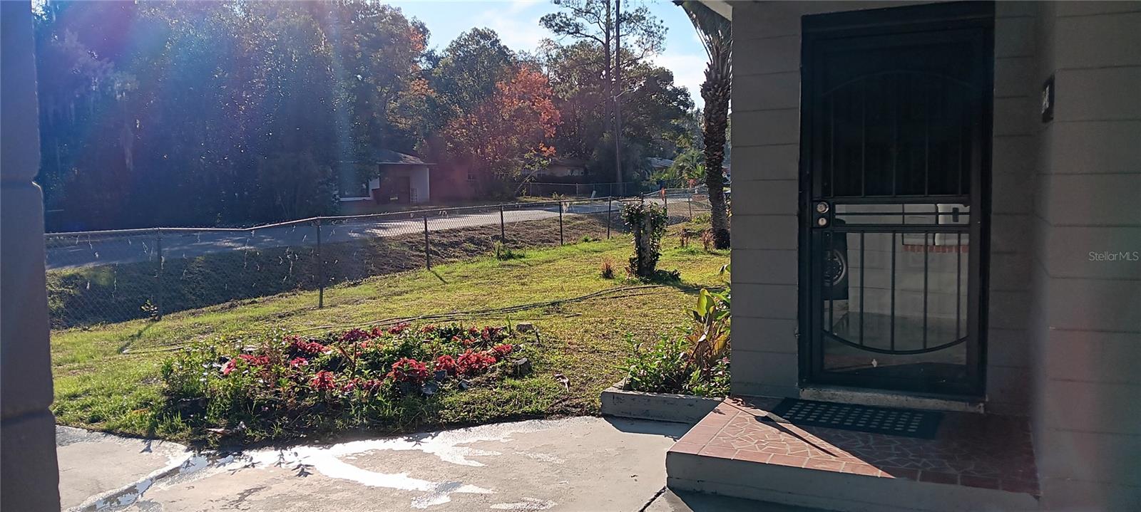 BREEZY ACRES - Residential