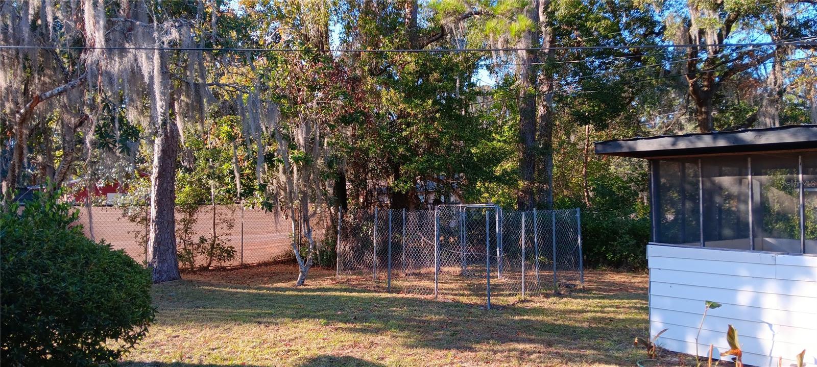 BREEZY ACRES - Residential