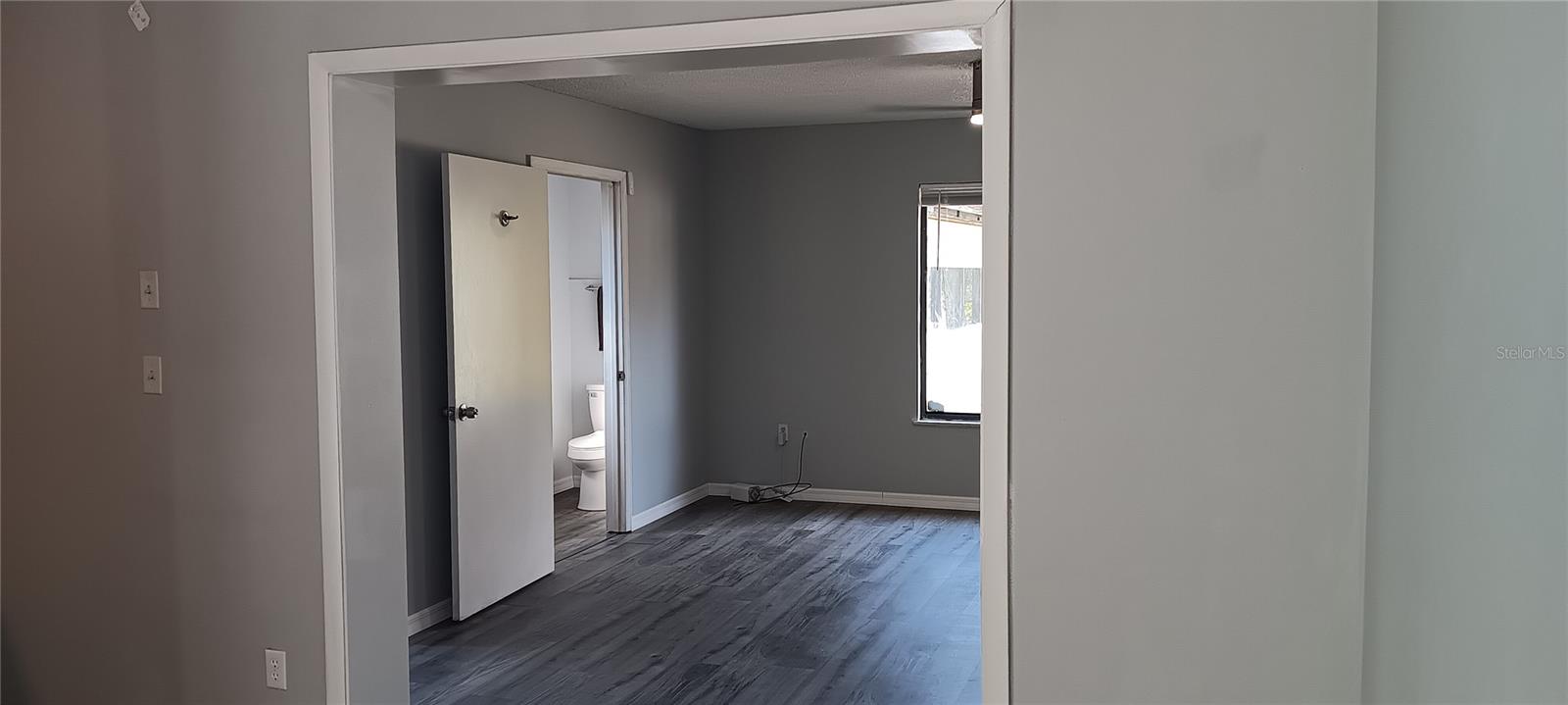 BREEZY ACRES - Residential