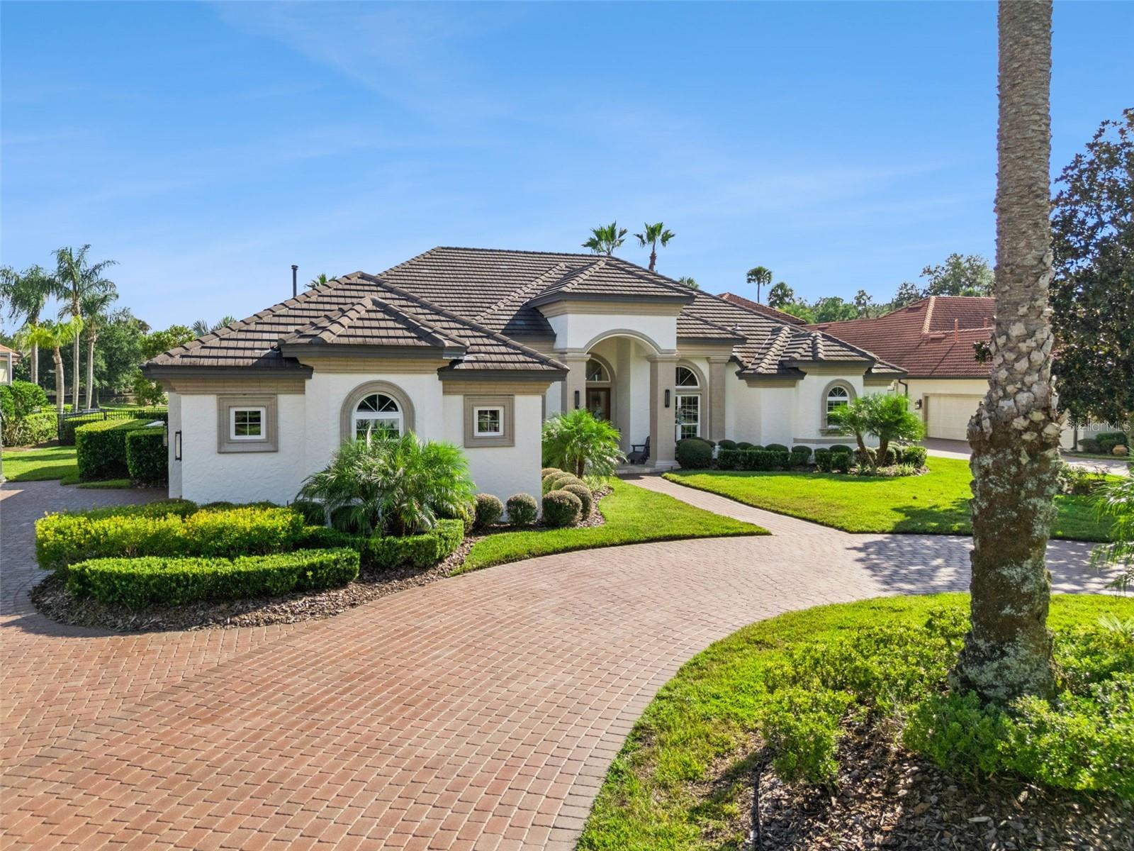 2133 ALAQUA LAKES BOULEVARD