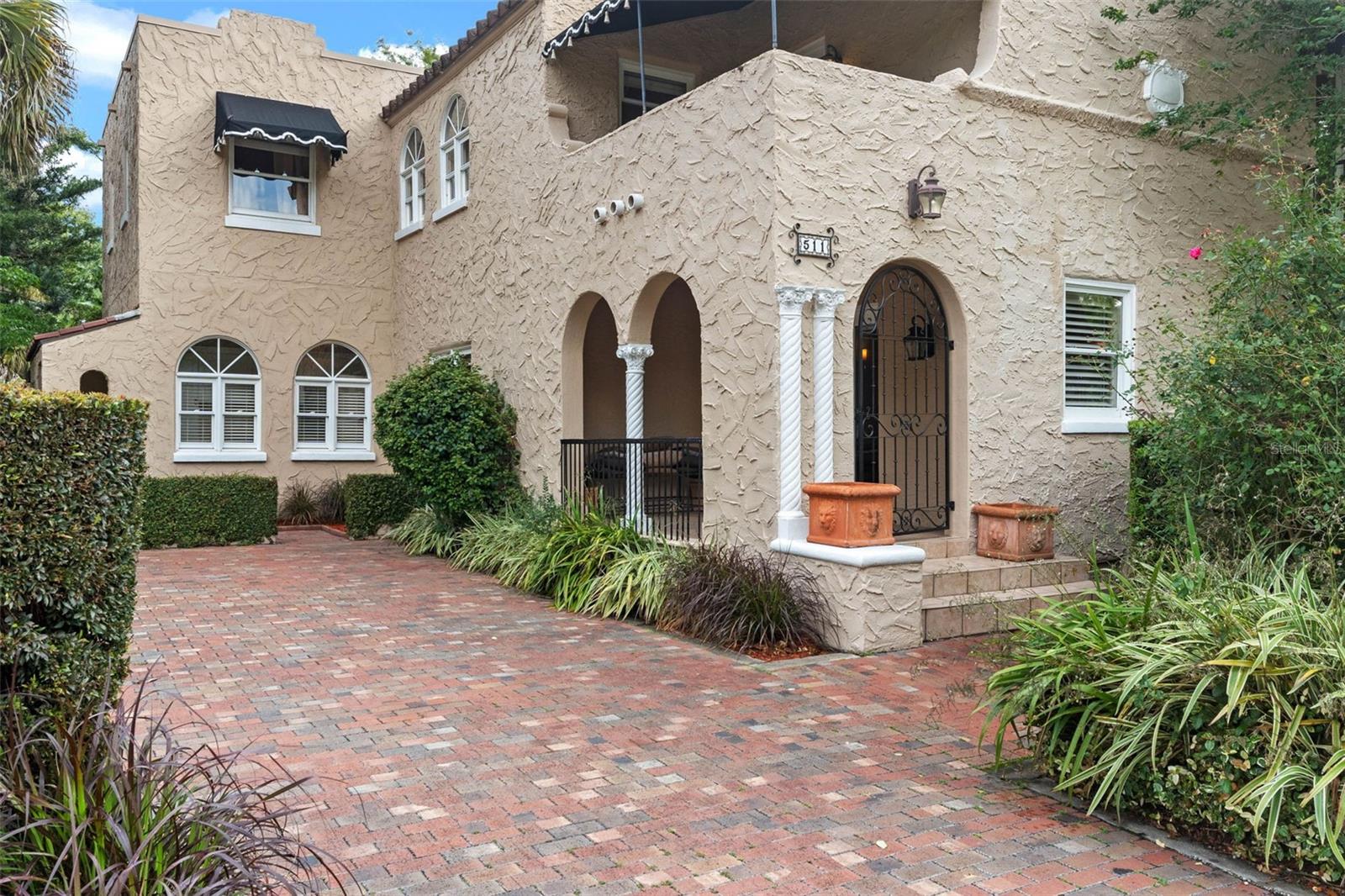 511 WOODLAWN BOULEVARD