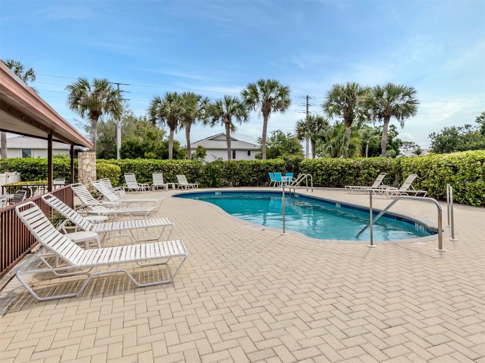 PAR FOUR - Residential