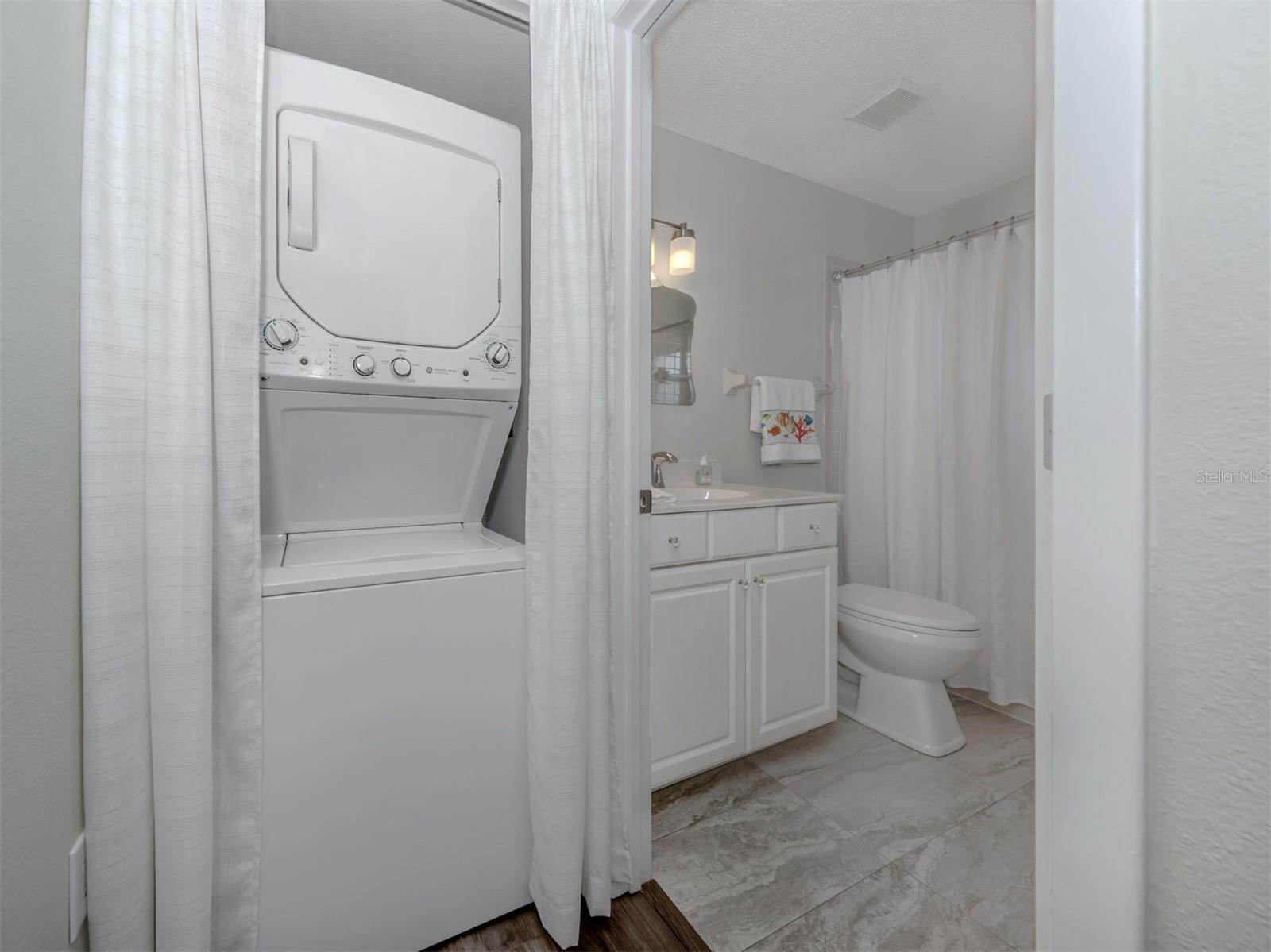 PAR FOUR - Residential