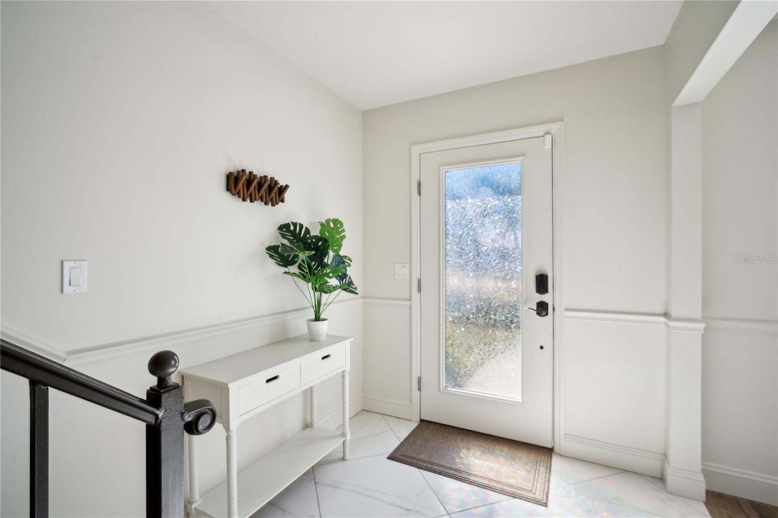 8425 FLAGSTONE DRIVE