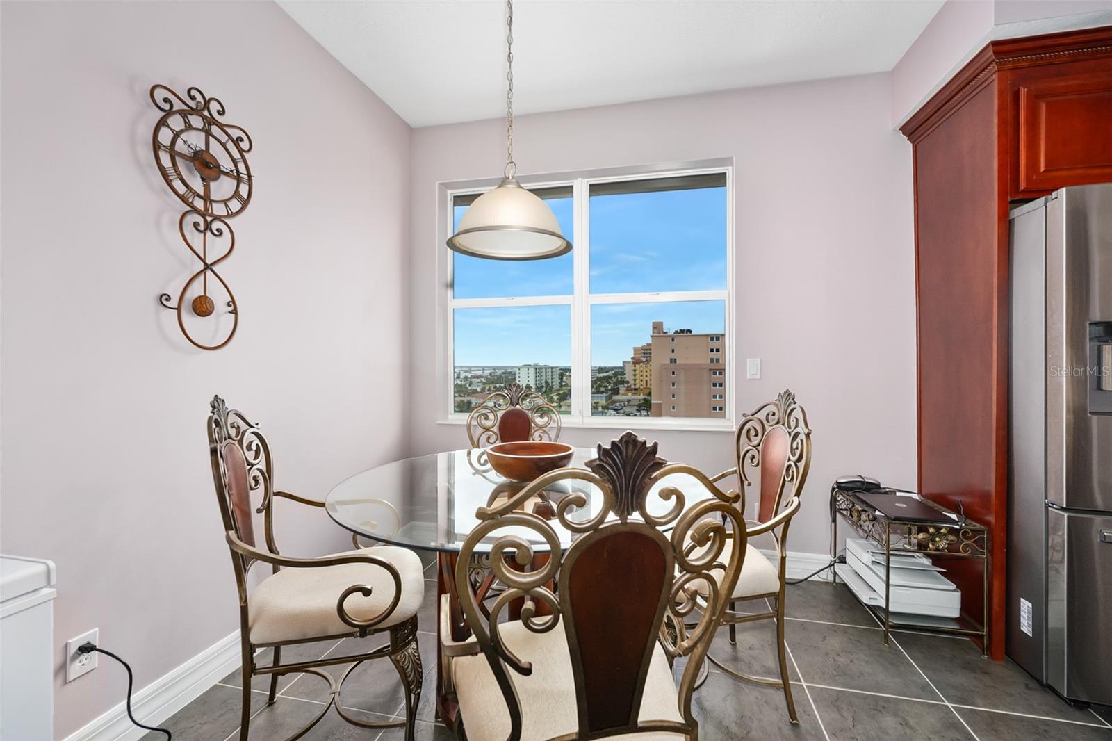 KINGSTON TOWER CONDO - Residential