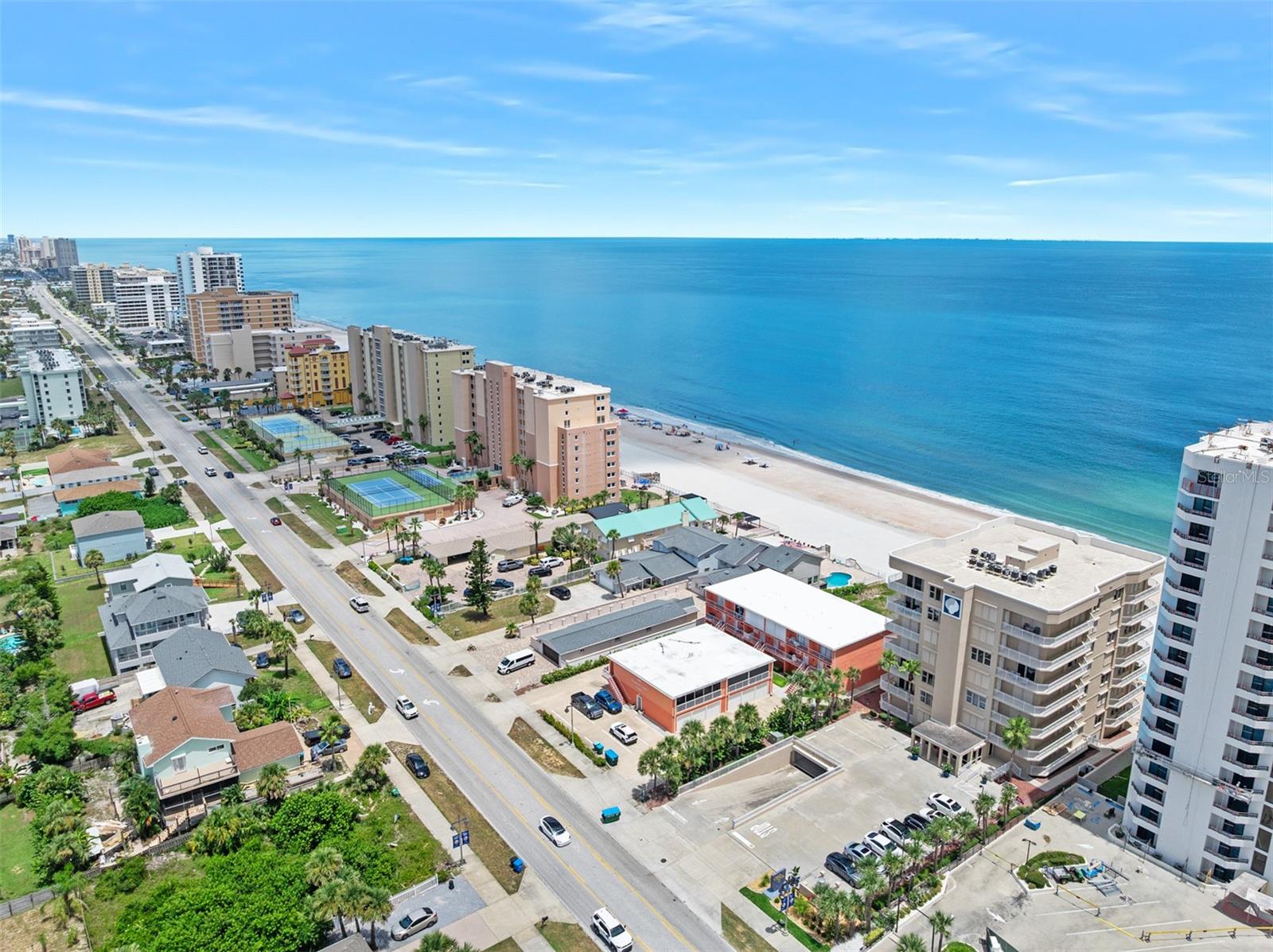 KINGSTON TOWER CONDO - Residential