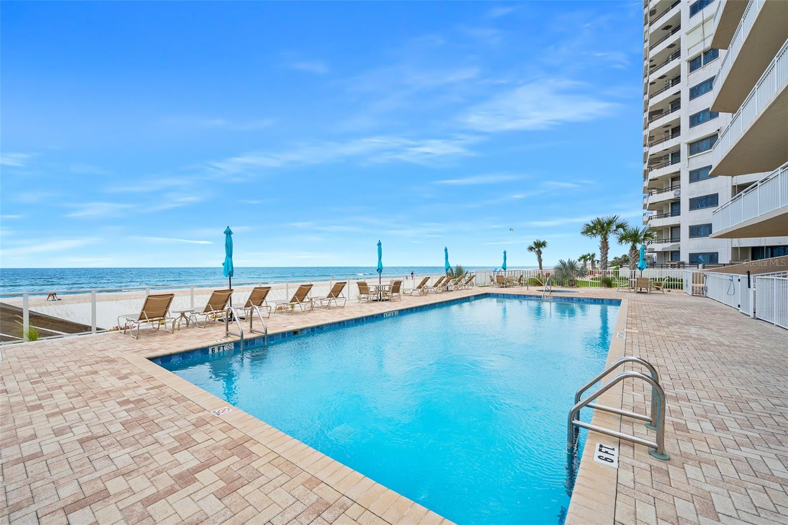 KINGSTON TOWER CONDO - Residential