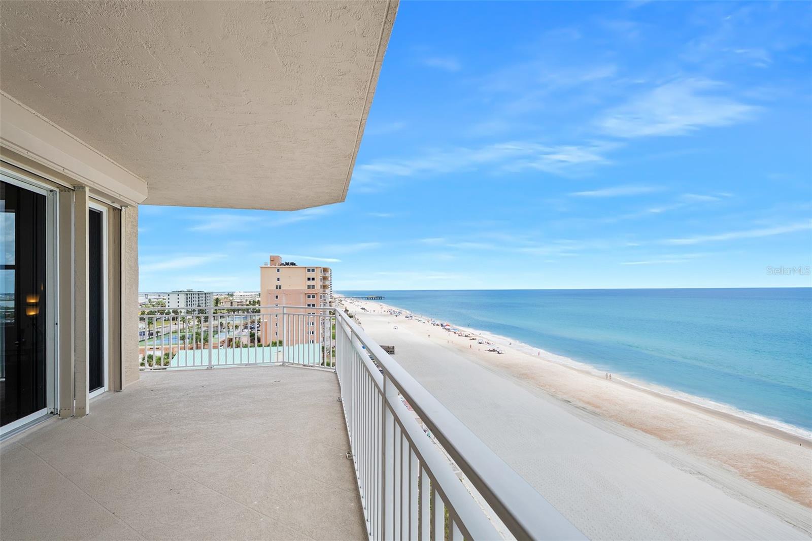 KINGSTON TOWER CONDO - Residential