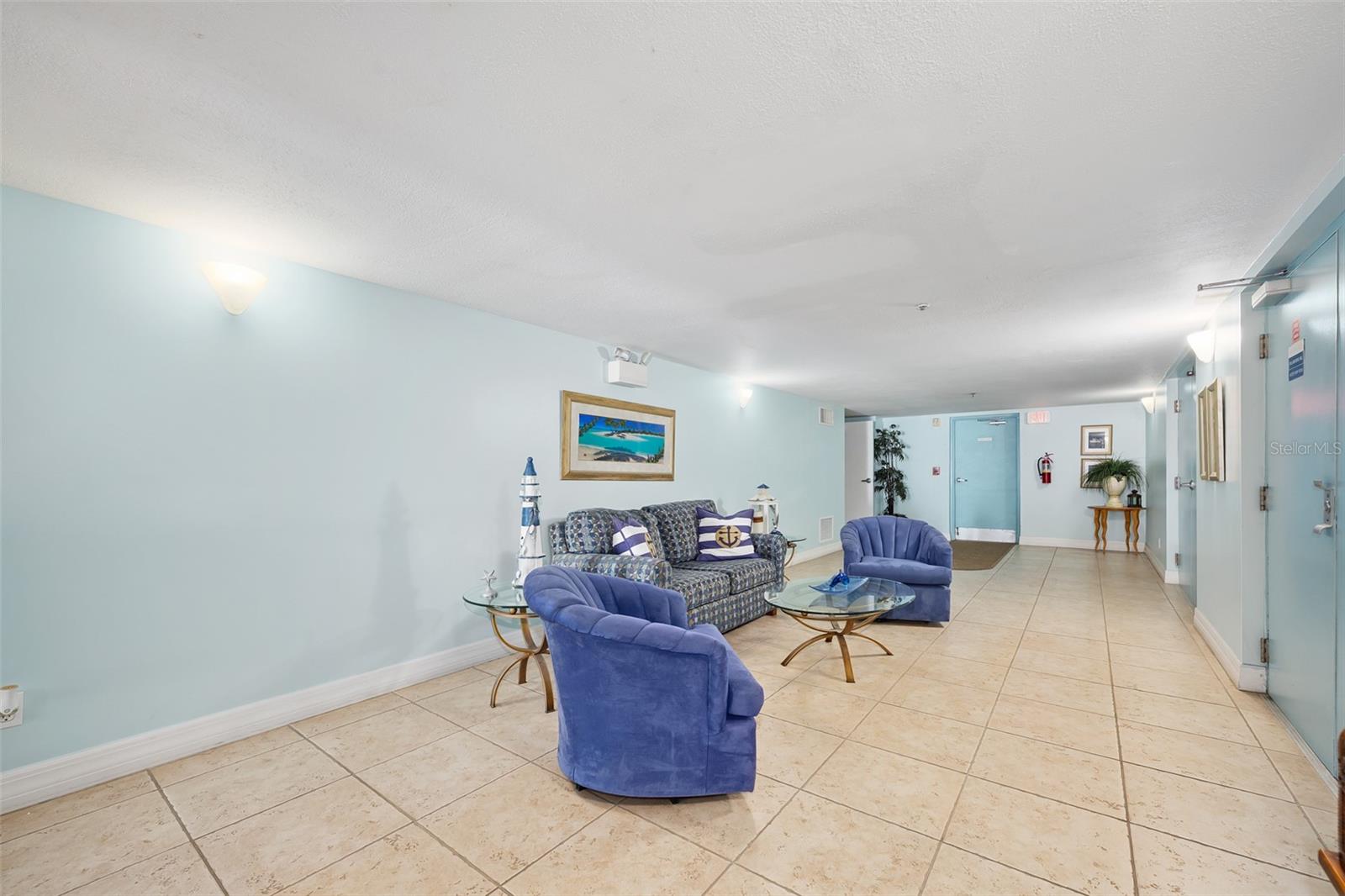 KINGSTON TOWER CONDO - Residential
