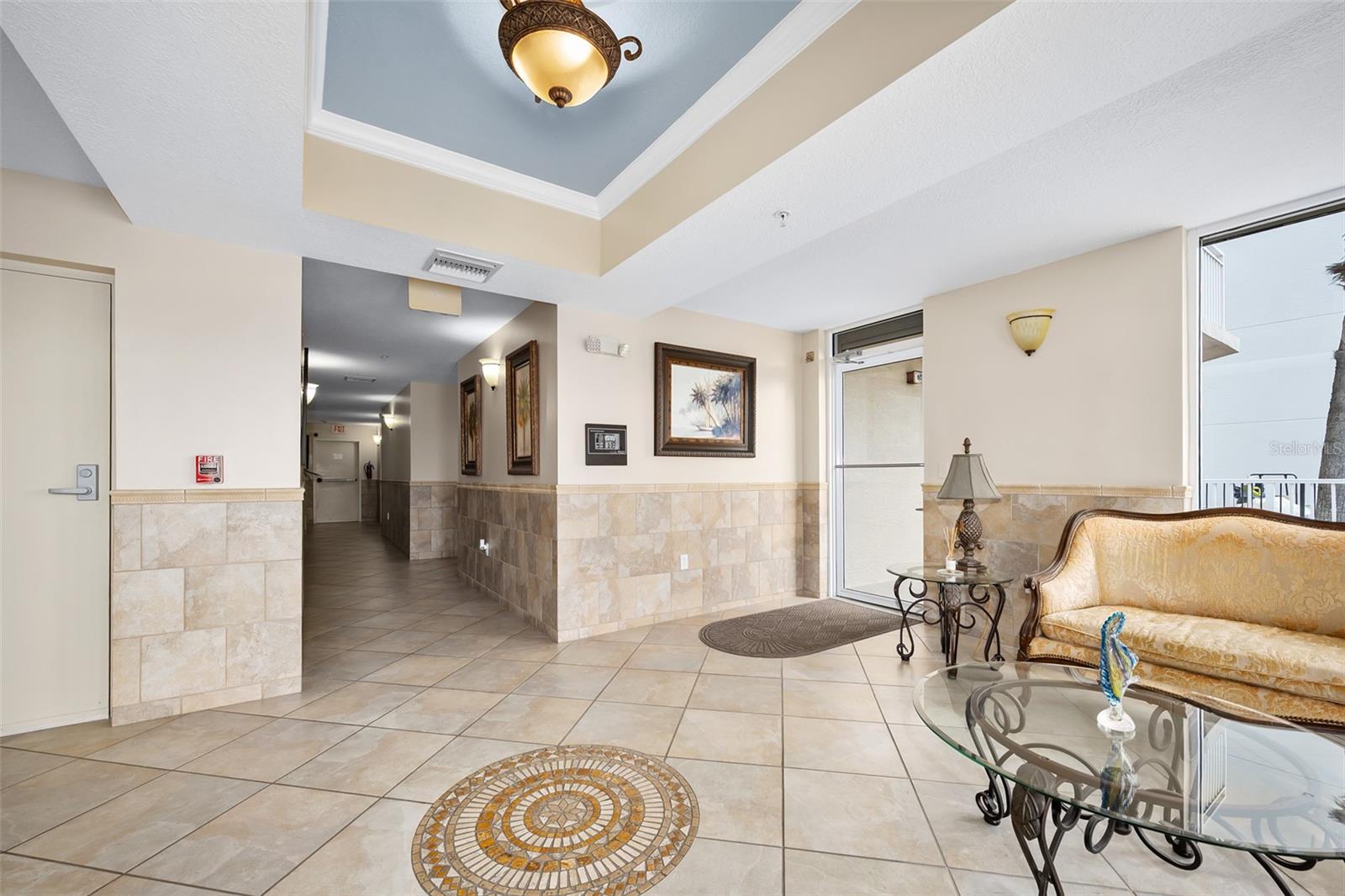 KINGSTON TOWER CONDO - Residential
