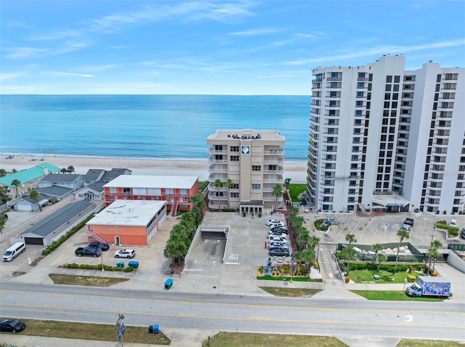 KINGSTON TOWER CONDO - Residential