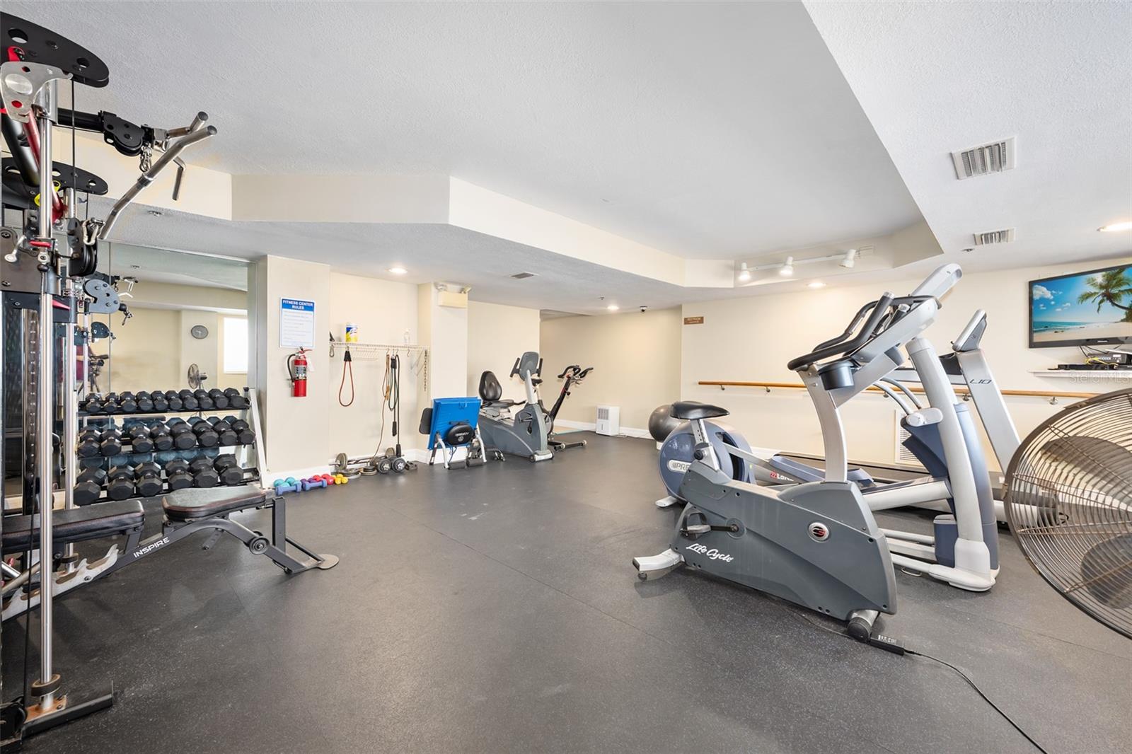 KINGSTON TOWER CONDO - Residential