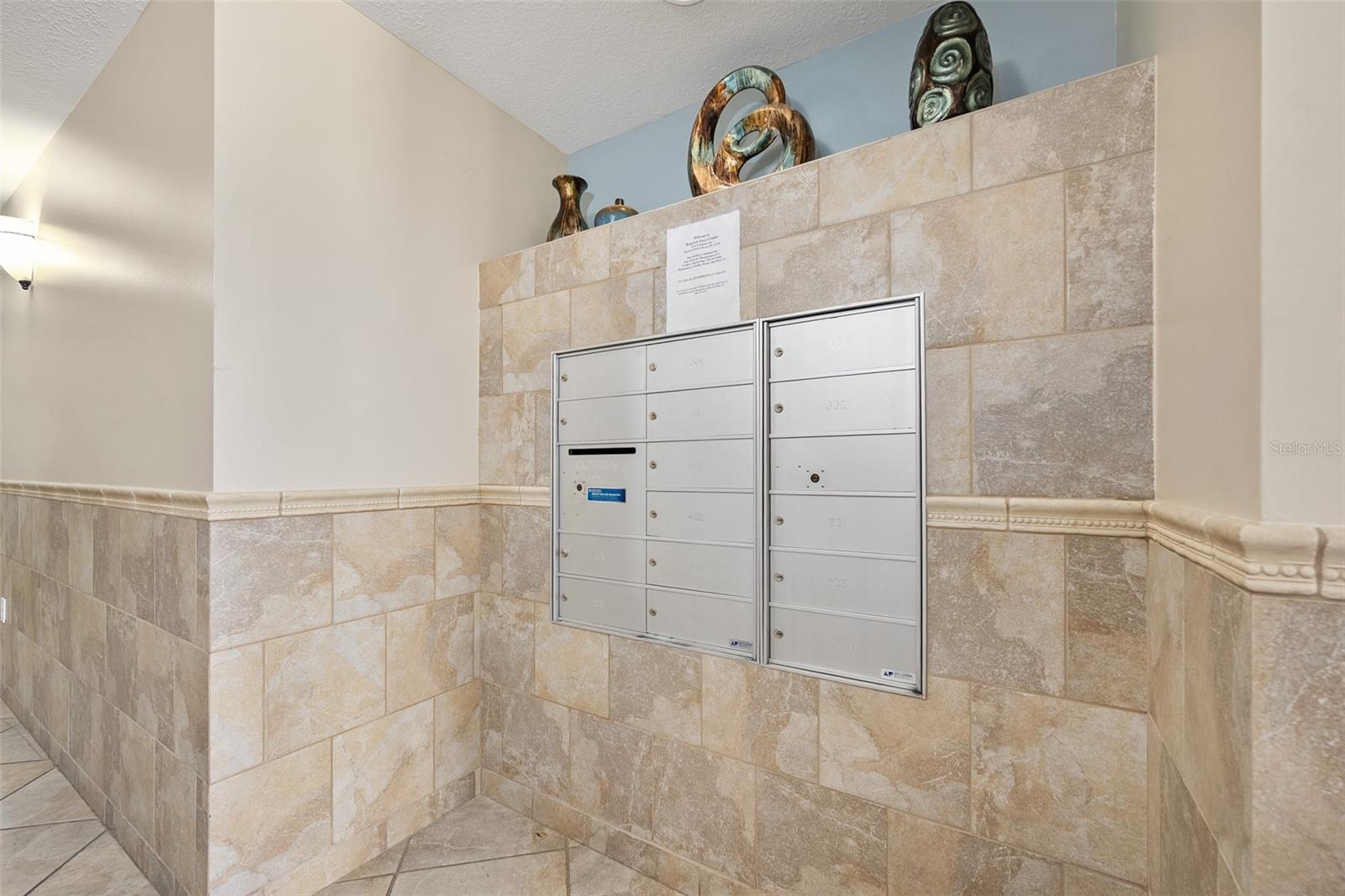 KINGSTON TOWER CONDO - Residential