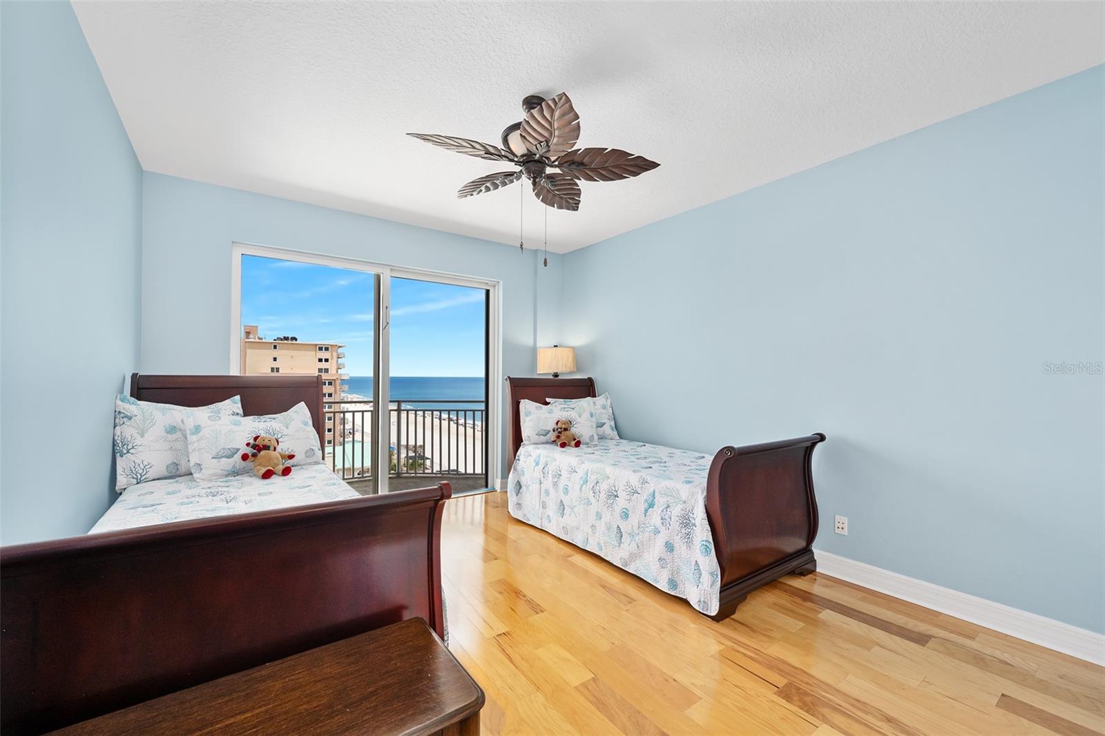 KINGSTON TOWER CONDO - Residential