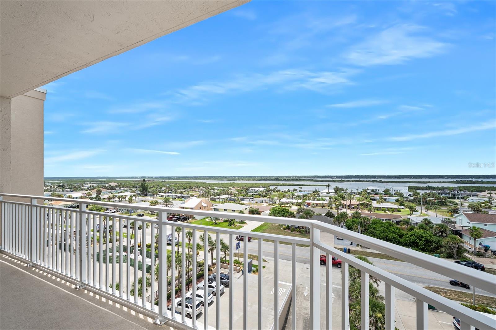 KINGSTON TOWER CONDO - Residential